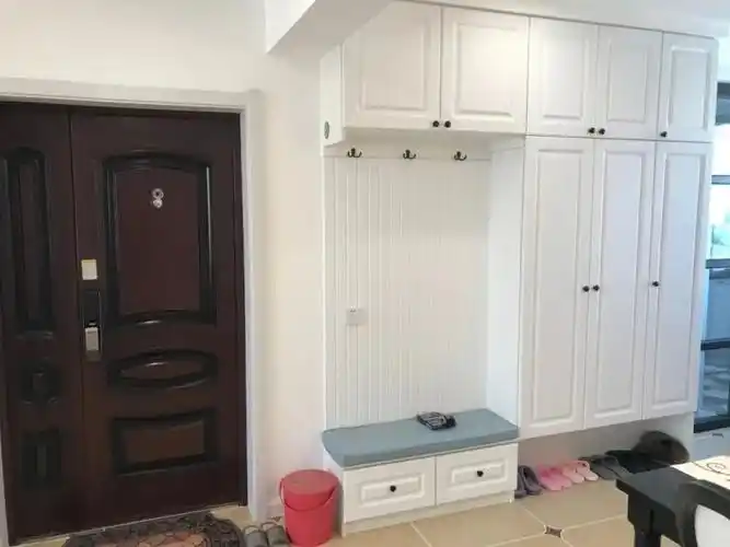 康居格林图片玄关鞋柜装修效果图