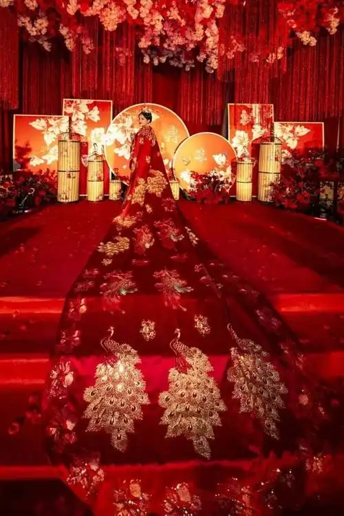 古代婚礼凤冠霞帔图片,中国传统婚服凤冠霞帔图片-图片大观-奇异网