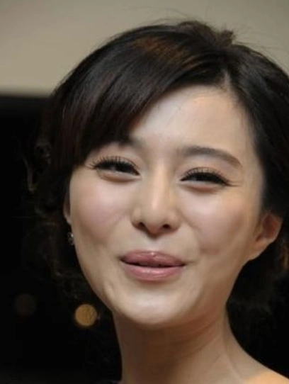 范冰冰不想看的丑照,图3不忍直视,图5老态尽显,网友:厉害了