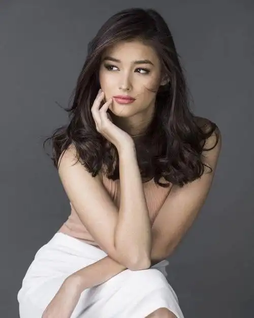今日佳人:登上2022年全球最美面孔排名的liza soberano