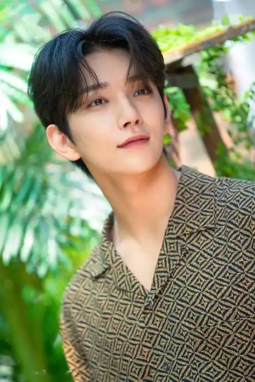 "100%清凉美"seventeen夏日画报写真公开!