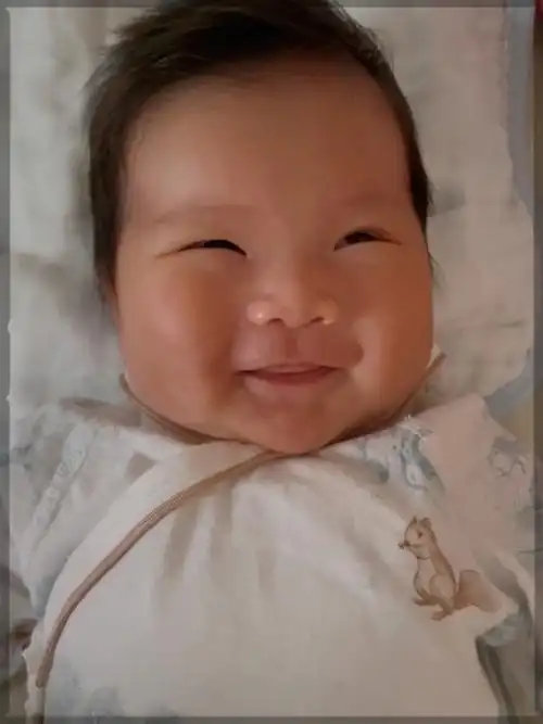 爱笑的baby天使宝宝