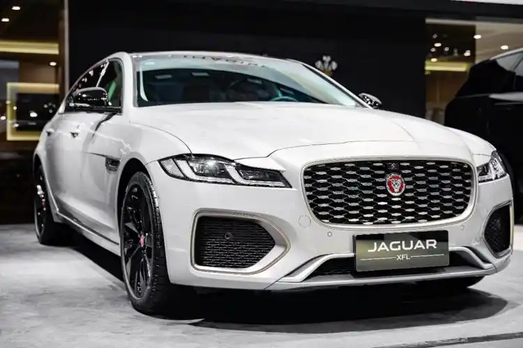 捷豹路虎携多款车型亮相沈阳车展 诠释新现代豪华主义-爱卡汽车爱咖号