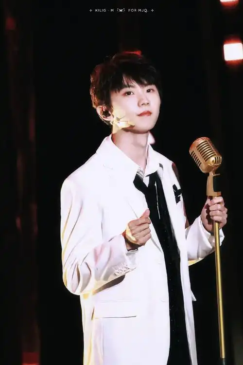 马嘉祺吟唱##时代少年团新歌首秀