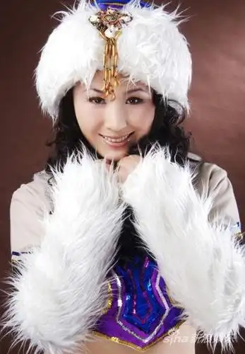 data-lemmaid="3408979">呼伦贝尔市 /a>海拉尔区,中国蒙古族女歌手