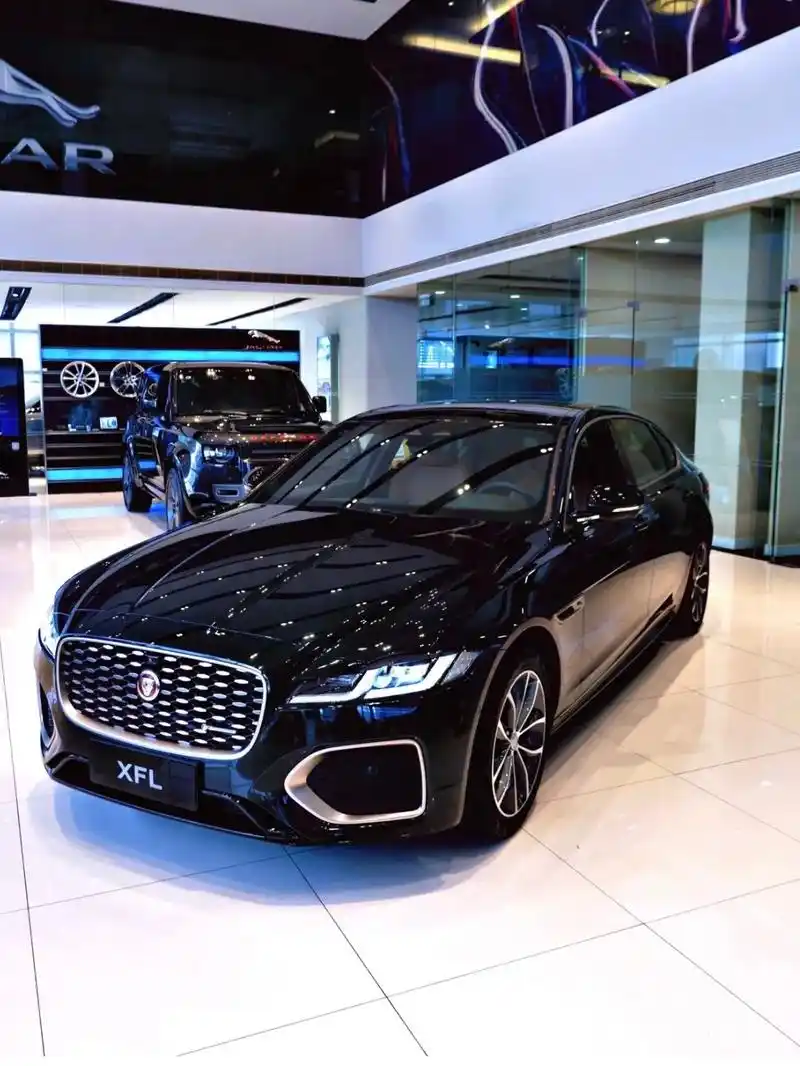 更多驾驶感受分享,记得关注97 #捷豹xel #捷豹xfl #捷豹fpace