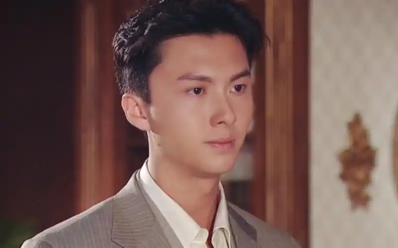 王浩信cut名媛望族钟启烨jimmycut已更完爸爸再爱我一次之每天醒来都