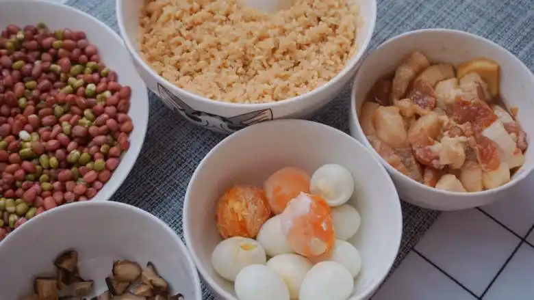 红豆粽子,这样粽子馅料就准备好啦