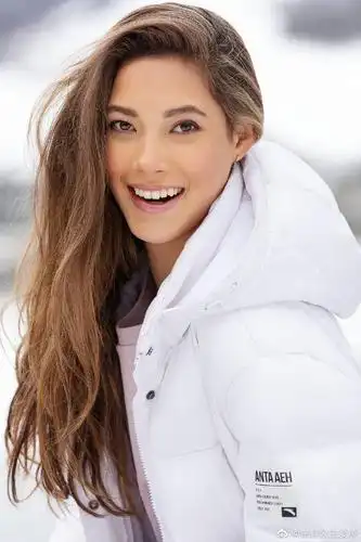 入籍2年已获11金中美混血天才谷爱凌瞄准北京冬奥有望成中国体育新