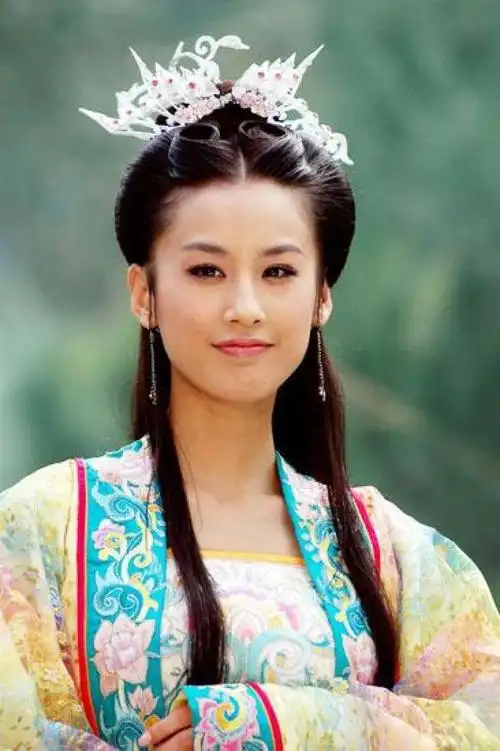 那些古装戏里的美人黄圣依天仙配