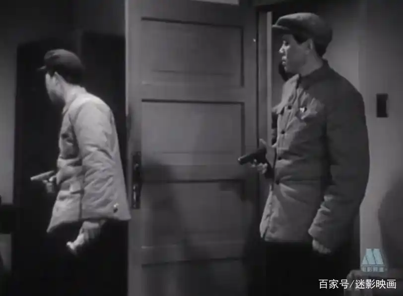 63年前的经典反特片《铁道卫士》:谍战版长津湖,真实案件改编