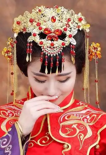 凤冠霞帔,最美中国风