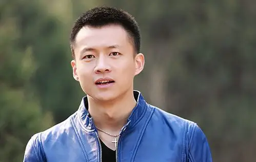 唐曾星月接地气获赞实力偶像新面孔