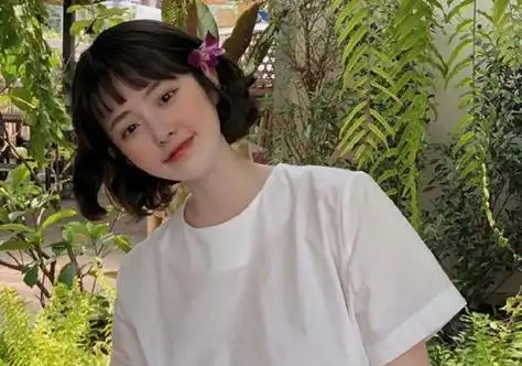 2020年流行的学生头该怎么剪 没有女生不爱最流行的短发学生头_发型