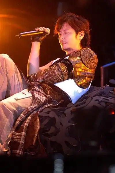 看王杰王者归来新升级听浪子玩转民族风