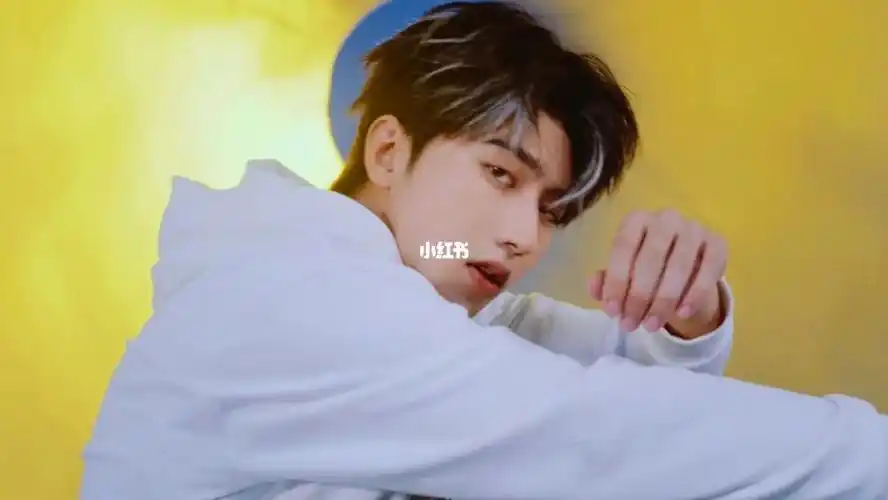 filafusion棒球服穿搭蔡徐坤同款filafusion