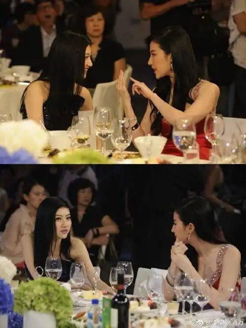 刘亦菲景甜早期同框的照片对我的眼睛太友好了