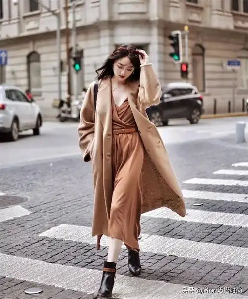 女装搭配技巧时尚女人的4个穿搭技巧
