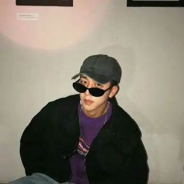 显得比较成熟大一些男生头像冷酷帅气霸气帅哥图片