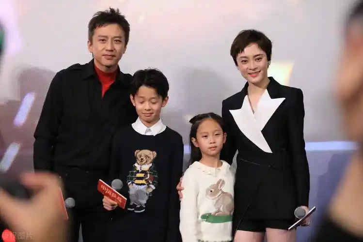 孙俪邓超的"电热毯"爱情:彼此温暖,幸福相伴_婚姻_孩子_父母