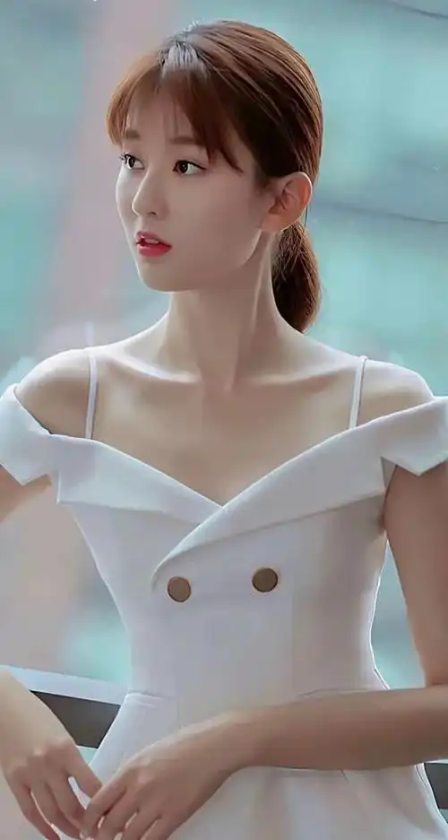 乔欣:灵动与优雅的时尚女神