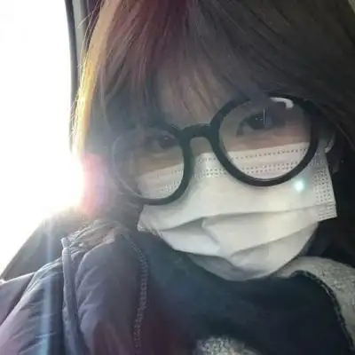 优质女生眼镜妹子头像