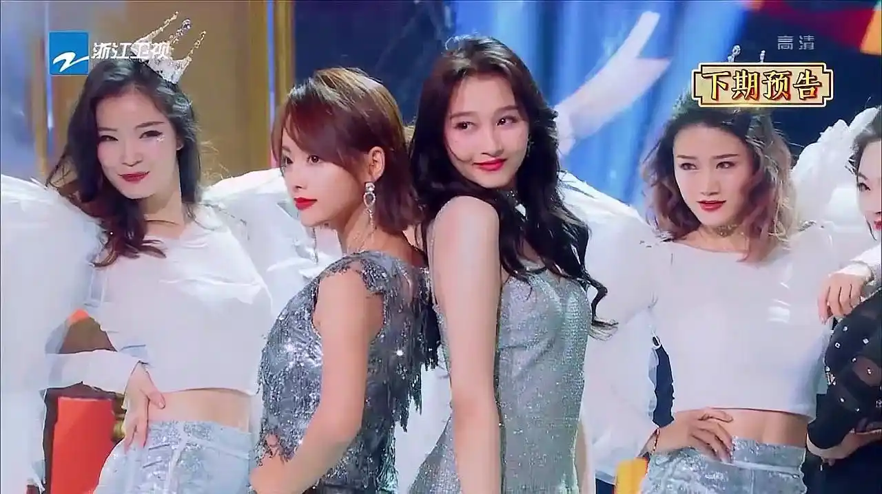 王牌对王牌:关晓彤张嘉倪飙哭戏,《还珠》剧组重聚泪洒现场