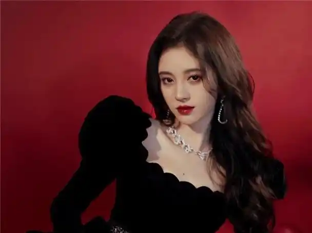 假腹肌,假屁股,大牌明星身上还有什么是真的|杨幂|杨洋|鹿晗|鞠婧祎