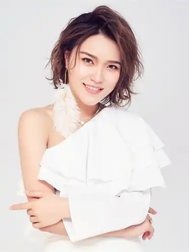 庄心妍个人简介