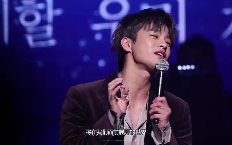 徐仁国当徐仁国唱着唱着忘词了肿么办