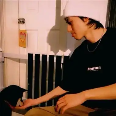 精致高级感头像男