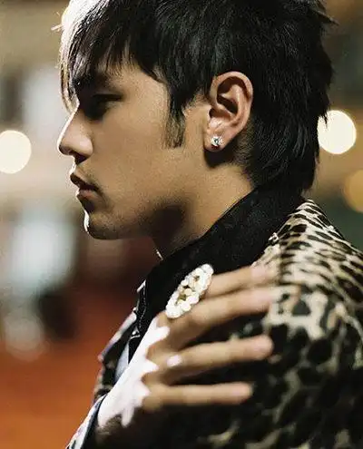 exo-m金秀贤李敏镐吴彦祖 娱乐圈侧颜男神一次看不够 - 手机新蓝网