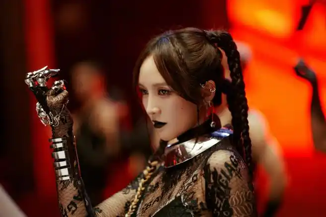 孟佳新歌knockout舞蹈mv