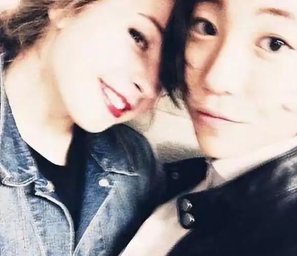 周冬雨电影"四连扑"?我只关心她和窦靖童到底有没有在一起过!