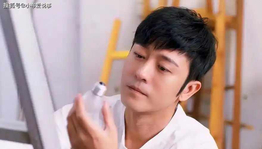 林雨申:亲妈是导演,干妈是导演,20年都能没捧红他,却在娶妻改名后爆火