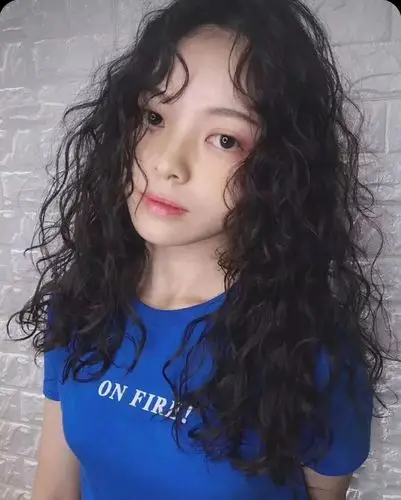 2018,换个发型,换个心情,跟紧潮流,超级火爆泰迪卷已经上市啦