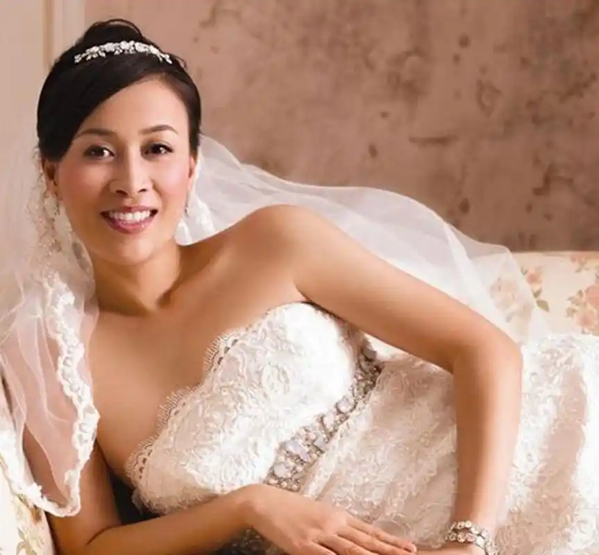 当年,孟桐对那英说:"择日不如撞日,咱俩早点结婚吧?