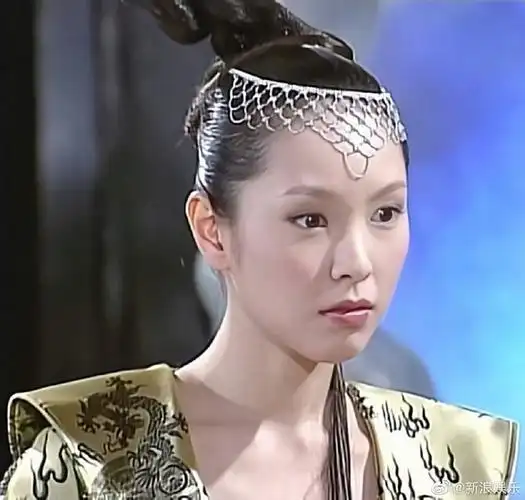 旧爱浪#2002年《第八号当铺》,天心饰演陈精."这就是我的典当物啊?