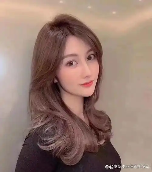 长发韩式云朵烫好美