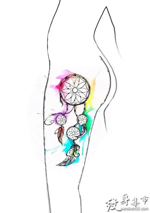 一组适合女性腿部纹身手稿图案