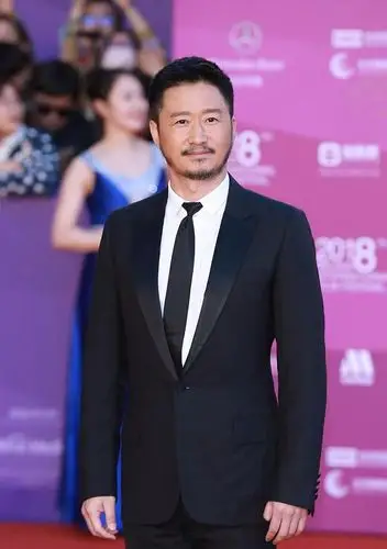 北京国际电影节开幕式大量美照来袭,佟丽娅舒淇美爆了,吴京蓄须