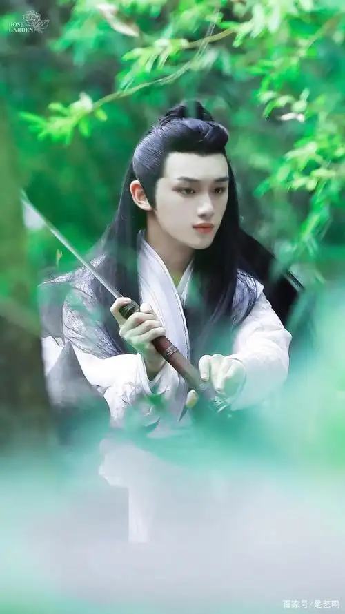 丁程鑫,古装扮相,稚嫩妩媚,仙气十足