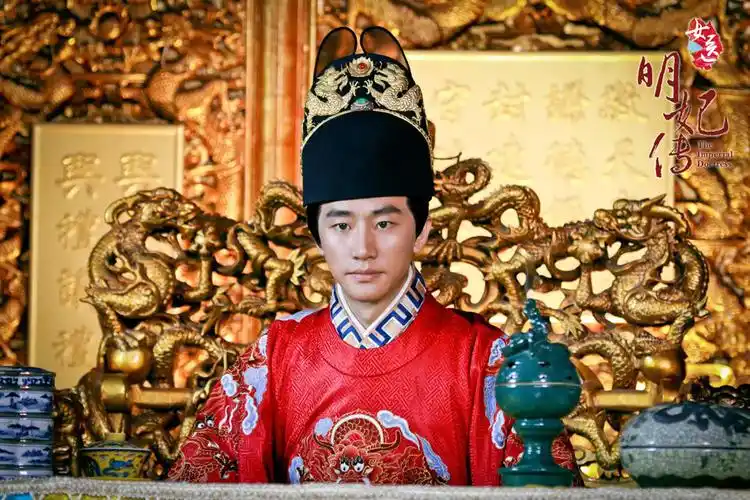 黄轩 饰 朱祁钰