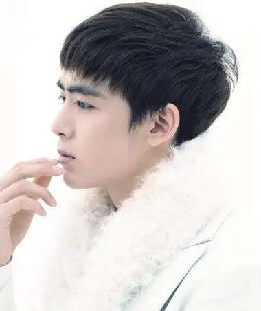 毛碎发型如何剪 男人短发毛碎发型图片