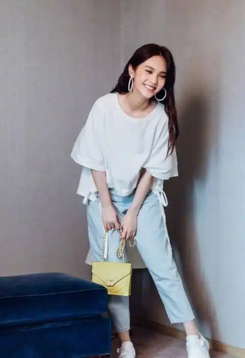 杨丞琳是怎么做到,身高1米62却有奚梦瑶的腿?