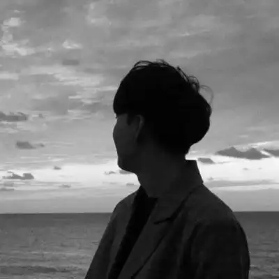 黑白头像深情男生霸气冷酷图片