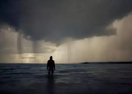 适合一个人孤独的朋友圈文字适合孤独寂寞的人发的朋友圈