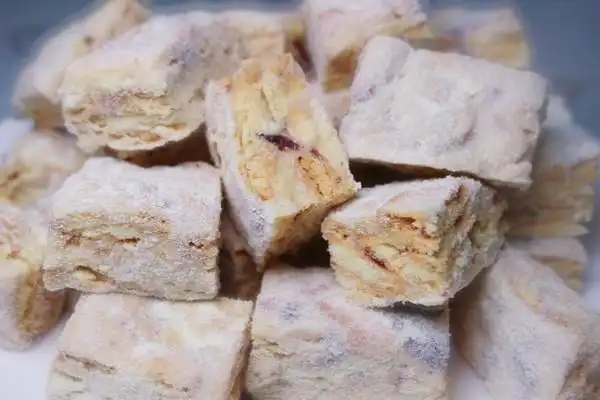 不穿裤衩好凉爽做的4种口味网红雪花酥