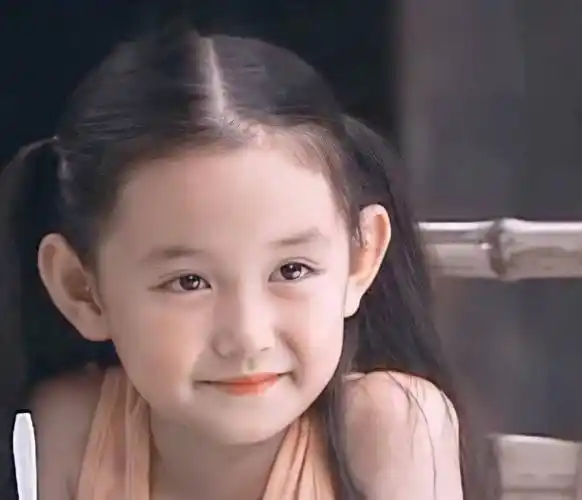 吴磊蒋依依颜值演技一直能打,他们真的鲨疯了!_小时候_刘星_脸蛋