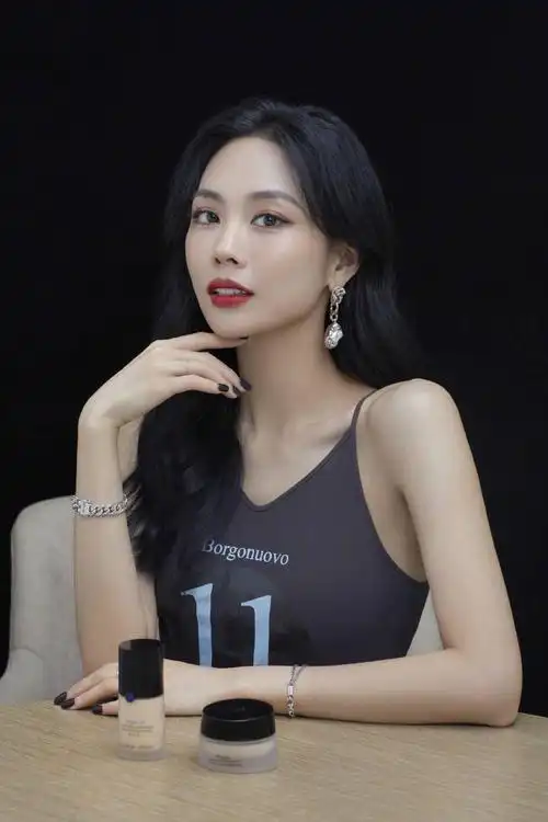 给王霏霏盖个美图楼